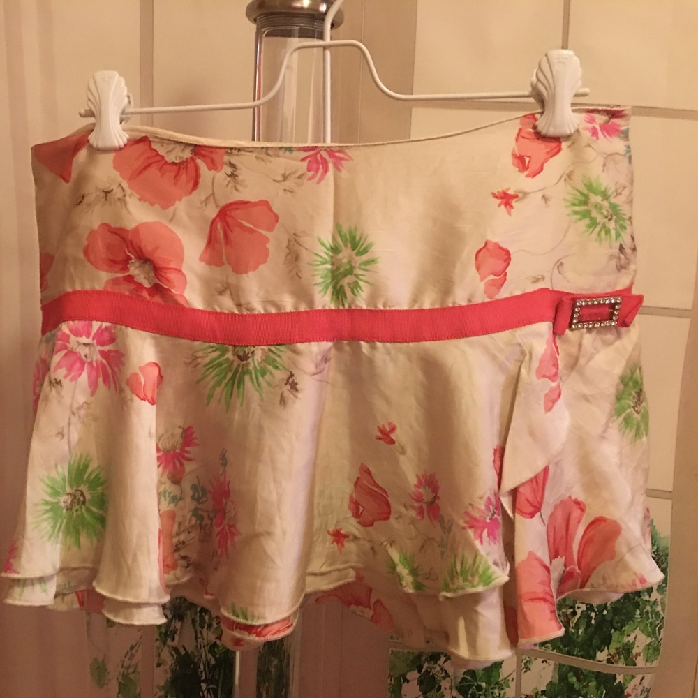 Small Silk White/Floral Mini Skirt